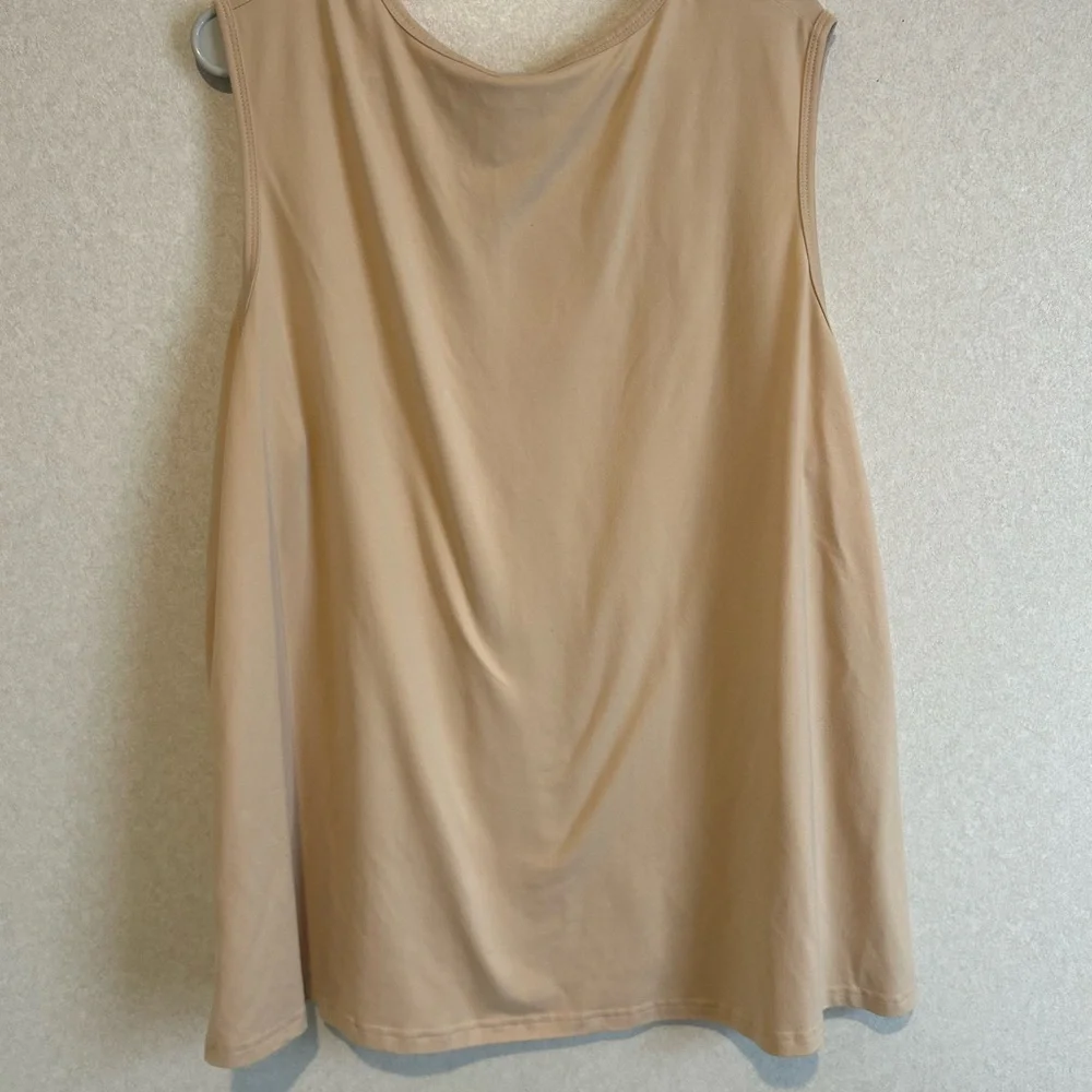 Women’s Plus Size Tank Top, Be Kind, With Heart Accent, Size 5XL - Picture 3 of 3